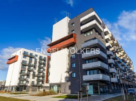 Pronájem obchodní prostory, 84 m²