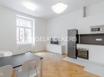 Pronájem bytu, 2+kk, 47 m²