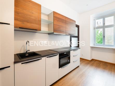 Pronájem bytu, 1+1, 35 m²