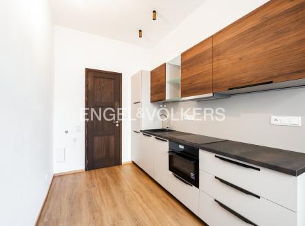Pronájem bytu, 1+1, 35 m²