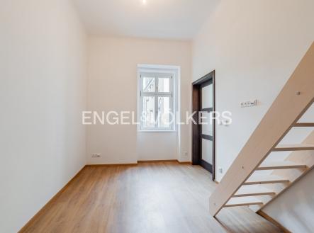 Pronájem bytu, 1+1, 35 m²