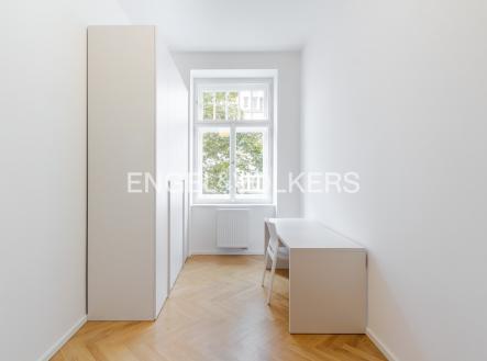 Pronájem bytu, 4+kk, 99 m²