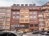 Pronájem kanceláře, 130 m²