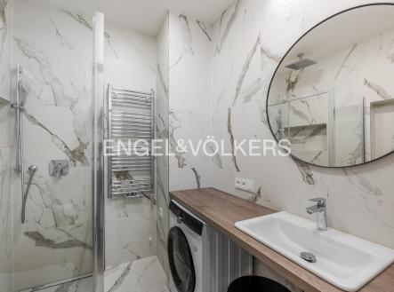 Pronájem bytu, 1+kk, 29 m²