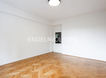 Pronájem bytu, 3+kk, 82 m²