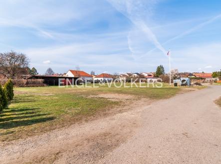 Pronájem pozemku pro komerční výstavbu, 2 593 m²