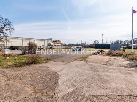 Pronájem pozemku pro komerční výstavbu, 2 593 m²