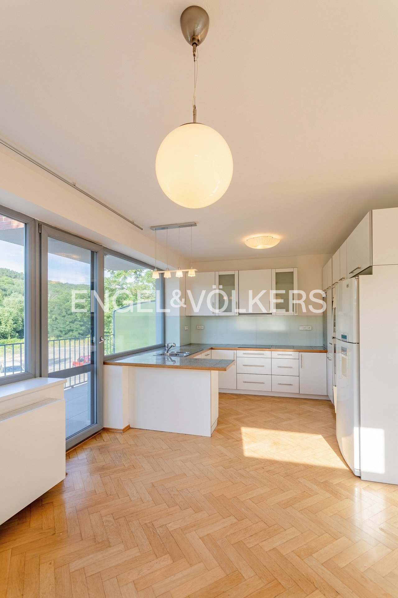 3 Kitchen 2_web