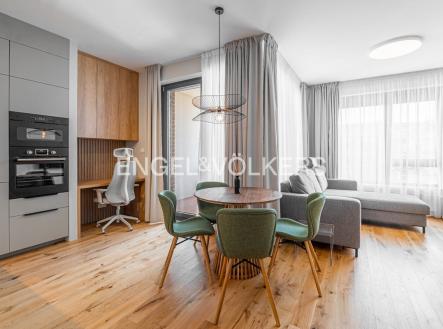 Pronájem bytu, 2+kk, 53 m²