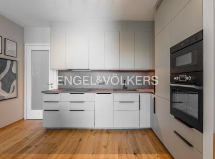Pronájem bytu, 2+kk, 53 m²