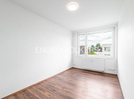 Pronájem bytu, 3+kk, 74 m²
