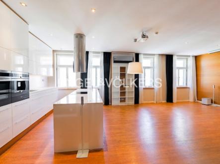 Pronájem bytu, 3+kk, 86 m²