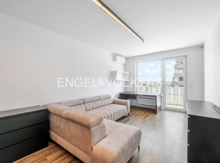 Pronájem bytu, 2+kk, 60 m²