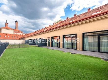 Pronájem bytu, 3+kk, 95 m²