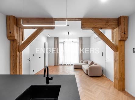 Pronájem bytu, 3+kk, 95 m²