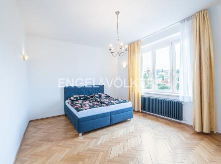 Pronájem bytu, 4+1, 149 m²