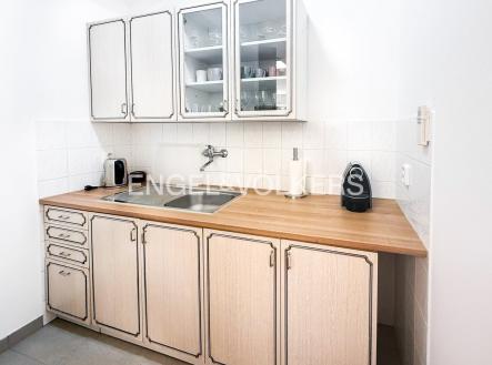 Pronájem obchodní prostory, 64 m²