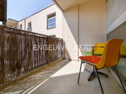 Pronájem bytu, 1+kk, 52 m²