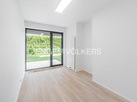 Pronájem bytu, 5+kk, 139 m²