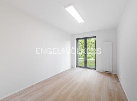 Pronájem bytu, 5+kk, 139 m²