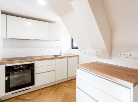 Pronájem bytu, 2+kk, 89 m²