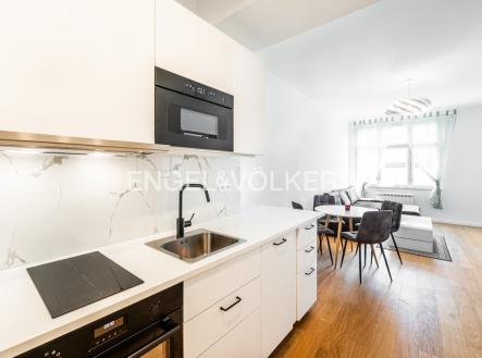 Pronájem bytu, 2+kk, 56 m²