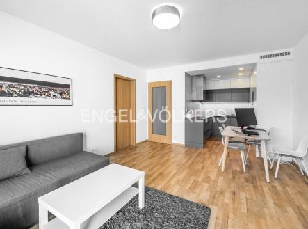 Pronájem bytu, 2+kk, 51 m²