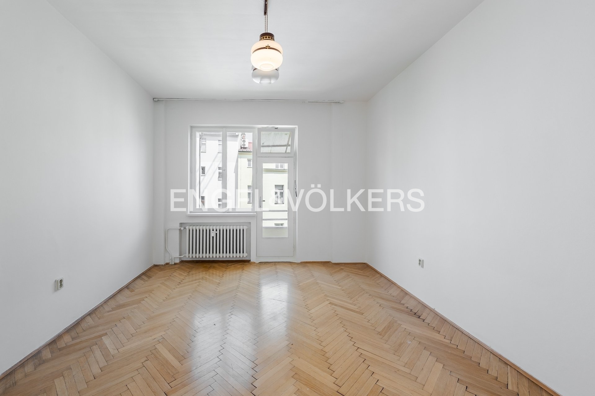 P1601497-HDR_web