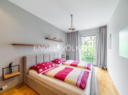 Pronájem bytu, 2+kk, 61 m²