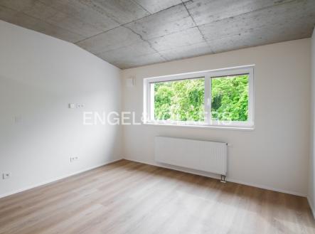 Pronájem bytu, 1+kk, 37 m²