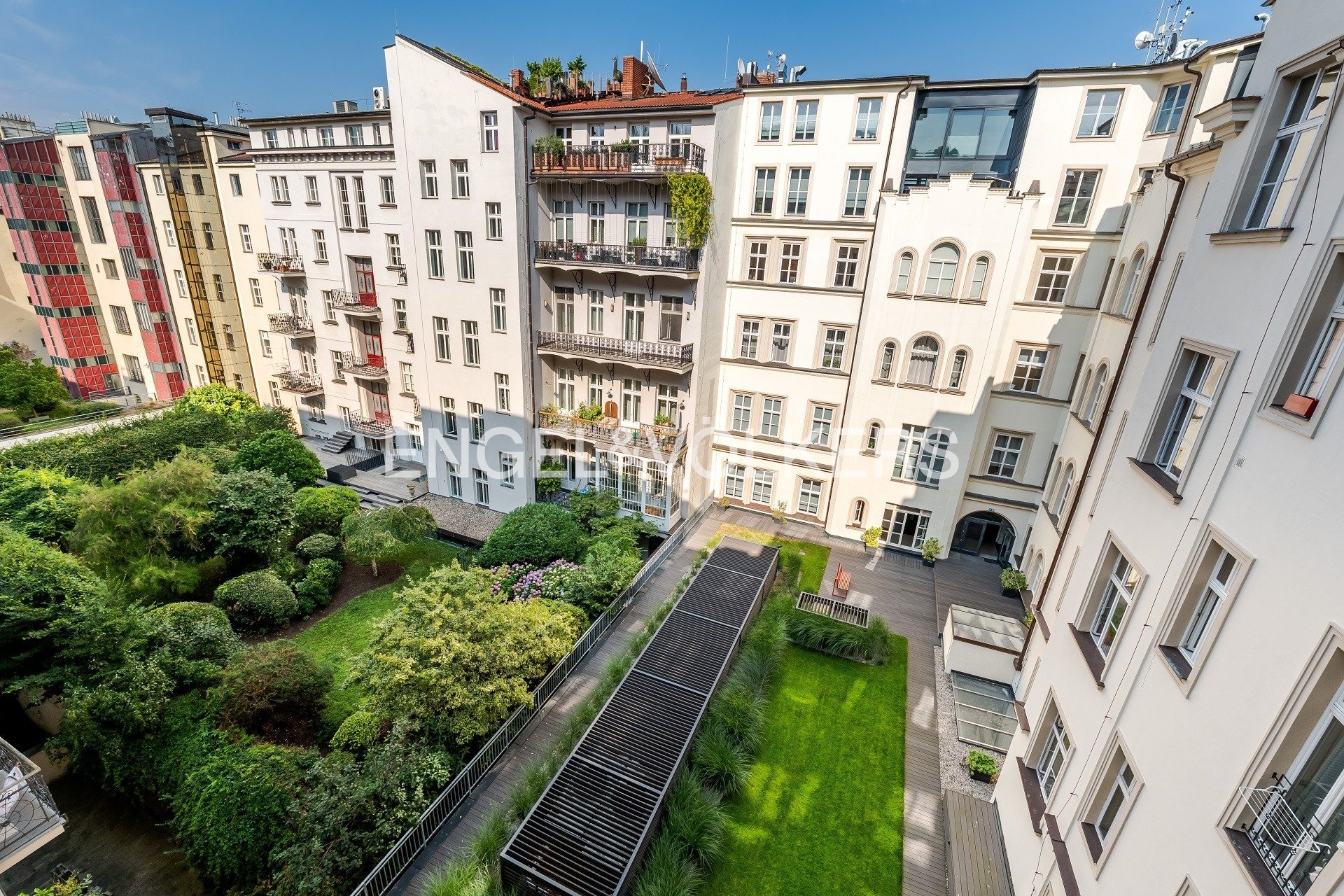 3 P1601635-HDR_web