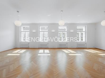 Pronájem bytu, 5+kk, 202 m²