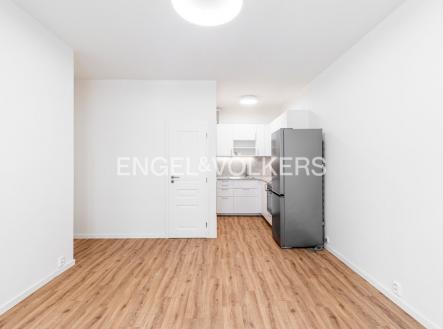 Pronájem bytu, 2+kk, 38 m²