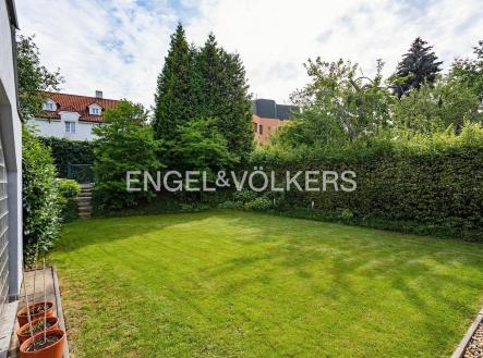 Pronájem domu/vily, 230 m²