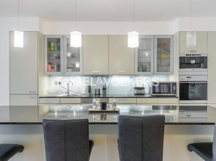 Pronájem bytu, 4+kk, 180 m²