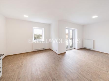 Pronájem bytu, 1+kk, 42 m²