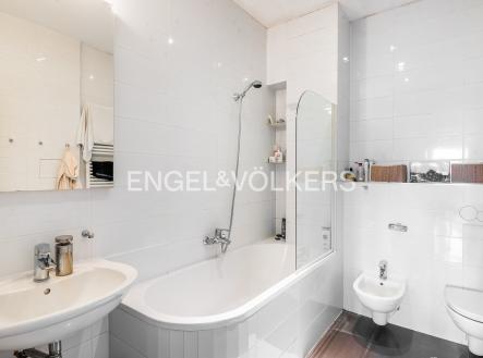 Pronájem bytu, 3+kk, 98 m²