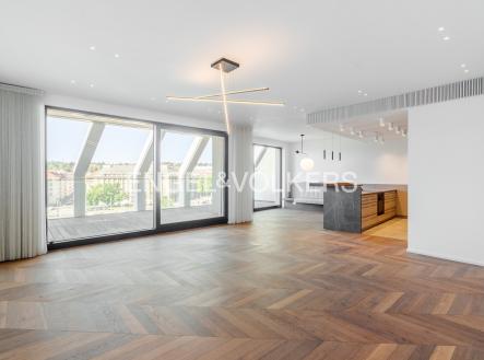 Pronájem bytu, 3+kk, 129 m²
