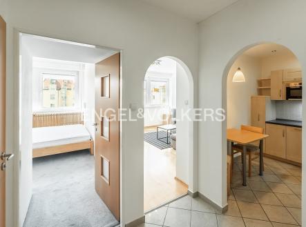 Pronájem bytu, 2+1, 46 m²