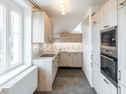 Pronájem bytu, 3+kk, 81 m²