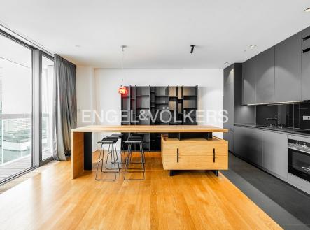 Pronájem bytu, 2+kk, 91 m²