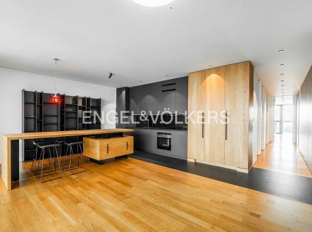 Pronájem bytu, 2+kk, 91 m²