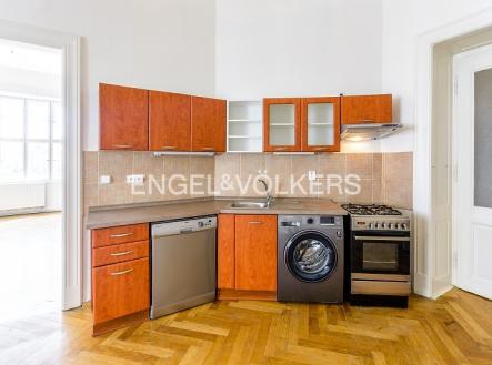 Pronájem bytu, 3+kk, 83 m²