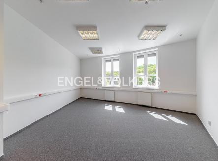 Pronájem kanceláře, 34 m²