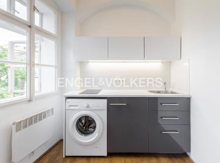 Pronájem bytu, 1+kk, 30 m²