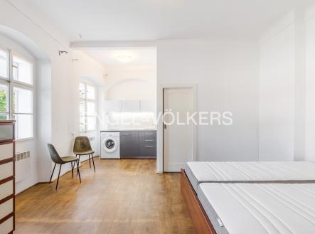 Pronájem bytu, 1+kk, 30 m²