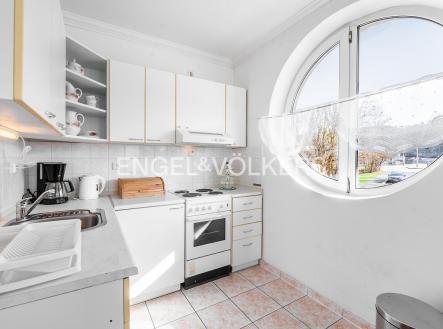 Pronájem bytu, 2+kk, 54 m²