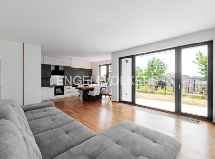 Pronájem bytu, 4+kk, 120 m²