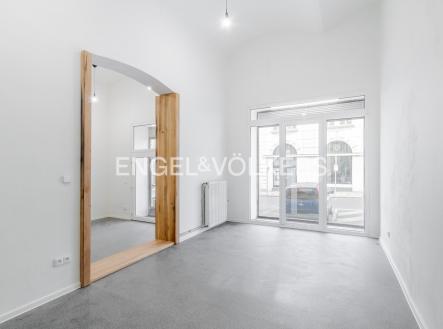 Pronájem obchodní prostory, 48 m²