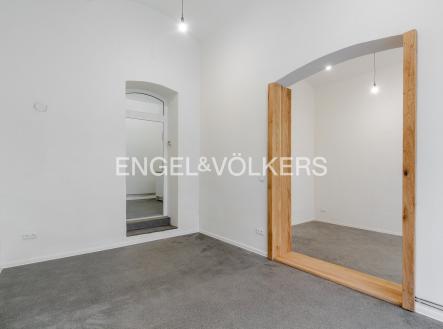 Pronájem obchodní prostory, 48 m²